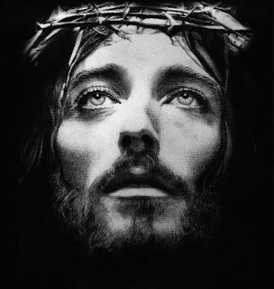 Schema ricamo - Gesu' incoronato di spine