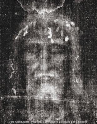 Ricamo a punto croce - schema Sacra Sindone