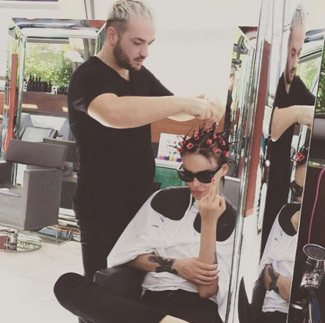 nina-moric-dal-parrucchiere