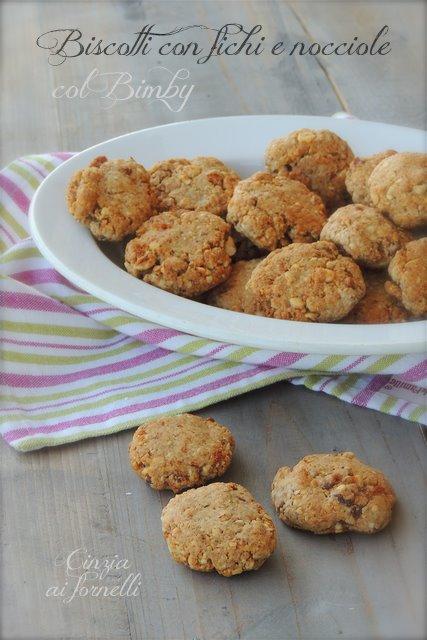 biscotti light bimby con fichi e nocciole