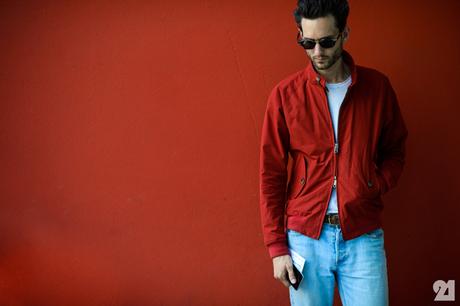 Extra Fashion: fatti la foto in tinta con lo sfondo