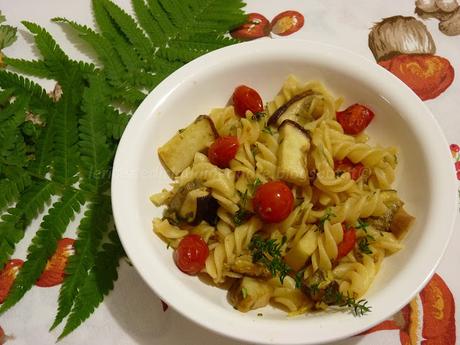 Fusilli con porcini e pomodorini