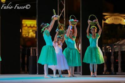 POSITANO PREMIA LA DANZA: Le allieve del Centro Studi Danza diretto da Alessandra Ginevra