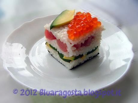 mini sushi cake