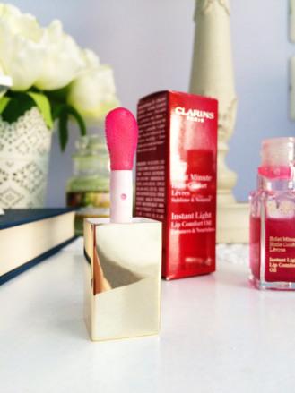 Review Clarins Eclat Minute Huile confort lèvres