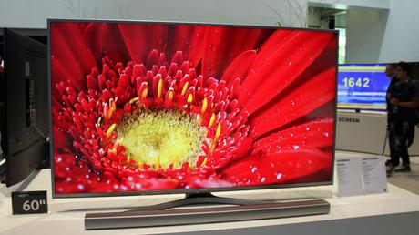 Samsung annuncia una TV mid-range con tecnologia quantum dot e HDR [ IFA 2015 ]