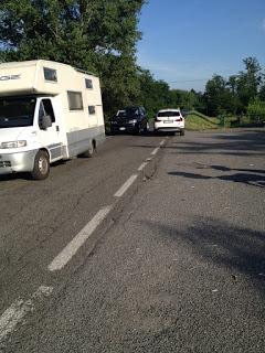 PAVIA. I borghigiani non ci stanno e si organizzano per proseguire la lotta contro il senso unico imposto dal Comune