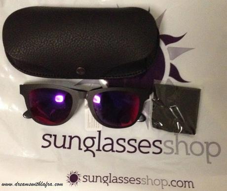 https://www.sunglassesshop.it/carrera/6000mt/nero-opaco-003/47218.aspx