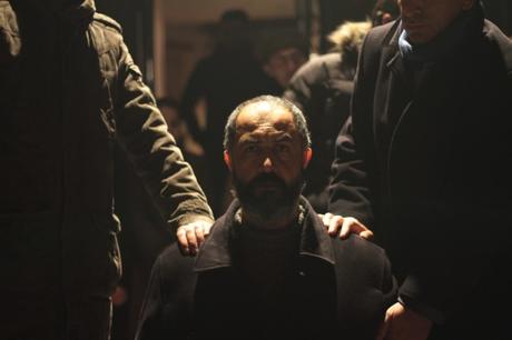 21418-Frenzy_6_-_Mehmet_Ozgur