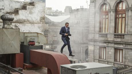 Spectre: Lea Seydoux nel nuovo poster con Daniel Craig