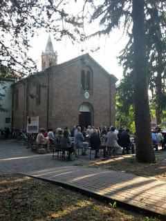 Conferenza stampa sul sagrato della Zappella in simplicitate et laetitia