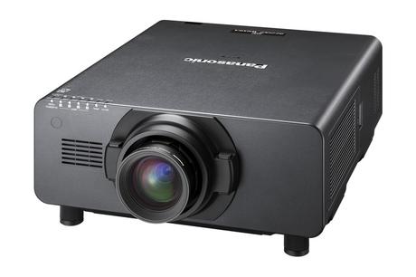 Panasonic: disponibili i nuovi proiettori della serie DZ21K2 EVO