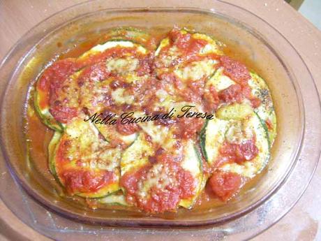 TORTINO DI ZUCCHINE E POMODORI AL MICROONDE