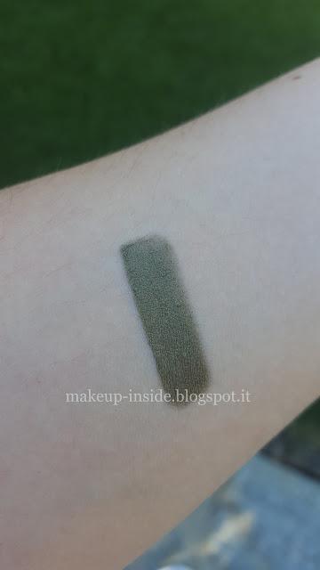 Neve Cosmetics Pastello occhi Tartaruga/Khaki | Anteprima & Swatches