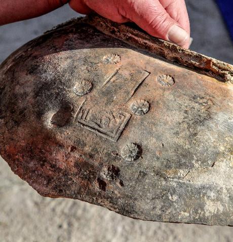 Ritrovata la sepoltura di S. Matteo?