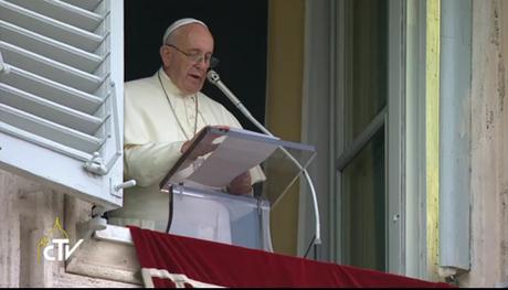 Papa Francesco sostiene gli insegnanti sardi