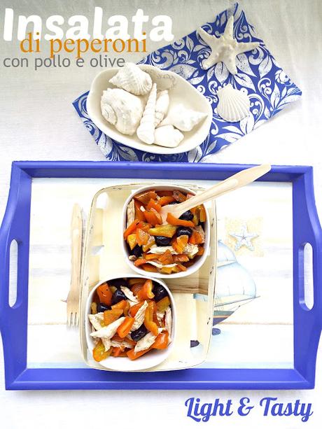 Insalata di peperoni con pollo e olive