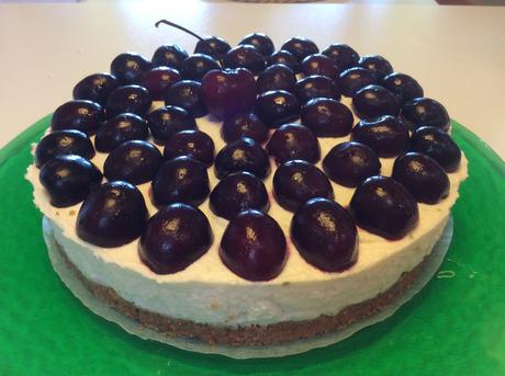 CHEESECAKE RICOTTA YOGURT LIME E CILIEGIE