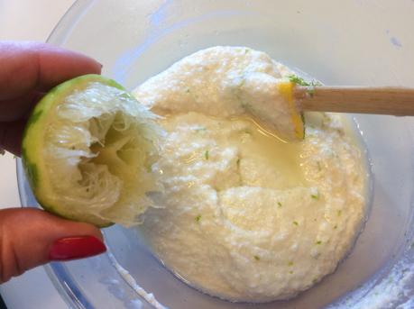 CHEESECAKE RICOTTA YOGURT LIME E CILIEGIE