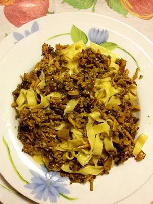 Tagliatelle (fatte in casa) ai finferli