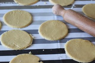 Crostatine ai frutti di bosco e philadelphia