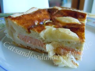 Quiche al salmone, porri e aneto