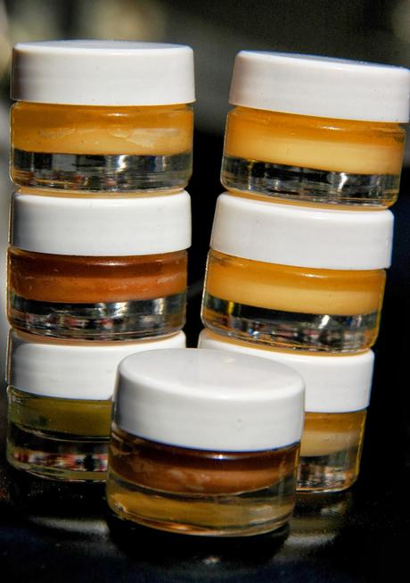 Bellezza e protezione labbra: il burrocacao fai da te