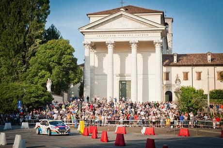 PAOLO ANDREUCCI SUONA LA NONA: CAMPIONE ITALIANO RALLY 2015