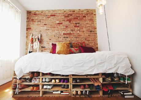 Idee fai da te per arredare piccole camere da letto