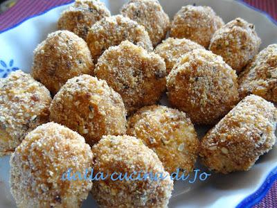 Polpette di nasello con panatura aromatica