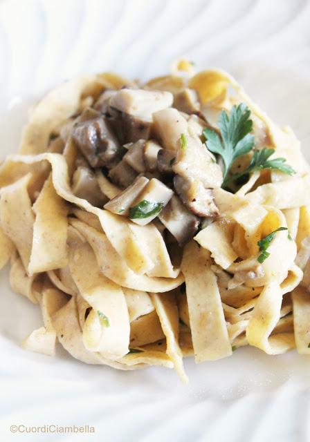 Tagliatelle al Farro con Funghi Porcini