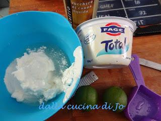 Sorbetto di yogurt e lime