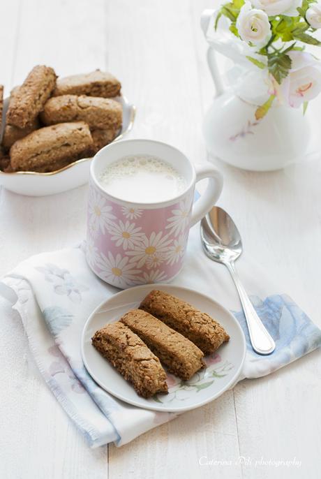 Biscotti integrali per la colazione senza burro senza uova senza lievito