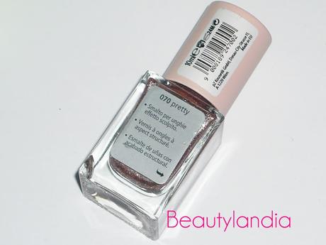 P2 COSMETICS - Smalto Color Victim 691, Smalto Sand Style 70 e Ultra wear top coat -