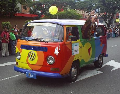 763px-Desfile_de_Autos_Clasicos_y_Antiguos(28)