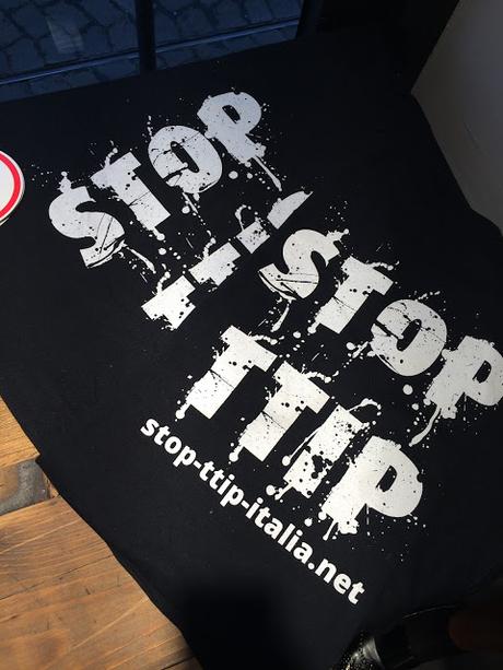 Lush, Vivienne Westwood e War On Want per fermare il TTIP