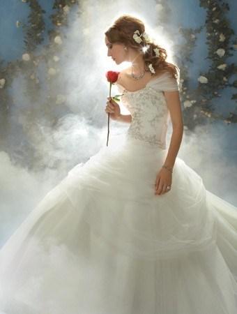 belle-wedding-dress-alfredo-angelo