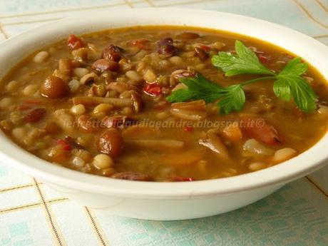 Minestrone alla contadina con famigliola gialla