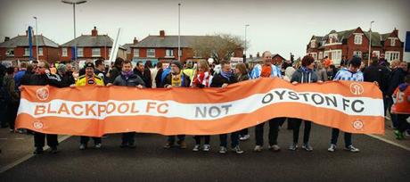 (VIDEO)Blackpool protest against Oyston family 19.9.2015