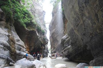 Salviamo il Lago d’Idro: contese e minacce per il bacino tra Brescia e Trento