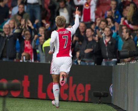 Eredivisie: L’Heracles crolla ad Alkmaar. L’Ajax tenta la fuga