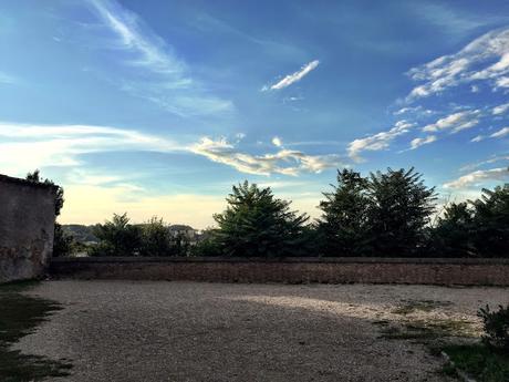 Il panorama del Belvedere di Sant'Alessio non esiste più. Andirivieni di turisti amareggiati all'Aventino