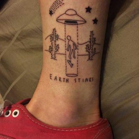 Extra Fashion: life on Mars, extraterrestri, ufo e invasioni aliene