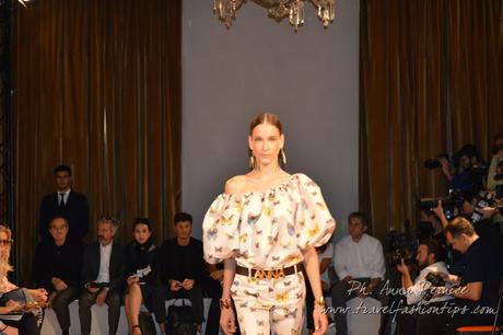 Mfw: Romanticismo, seduzione e maxi bijoux per Blugirl SS 2016