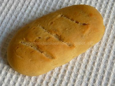 Pane ? Biscotto ? con farina di riso, ceci, e di kamut con mix di semi...