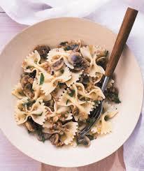 Farfalle ai funghi e zafferano