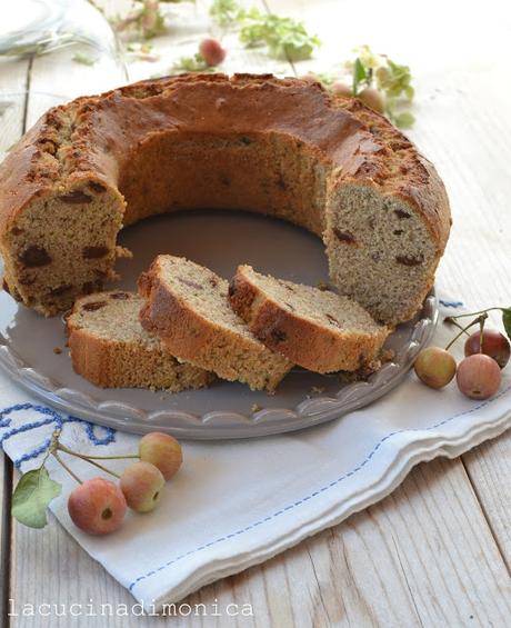 ciambella con zucchine e uvetta