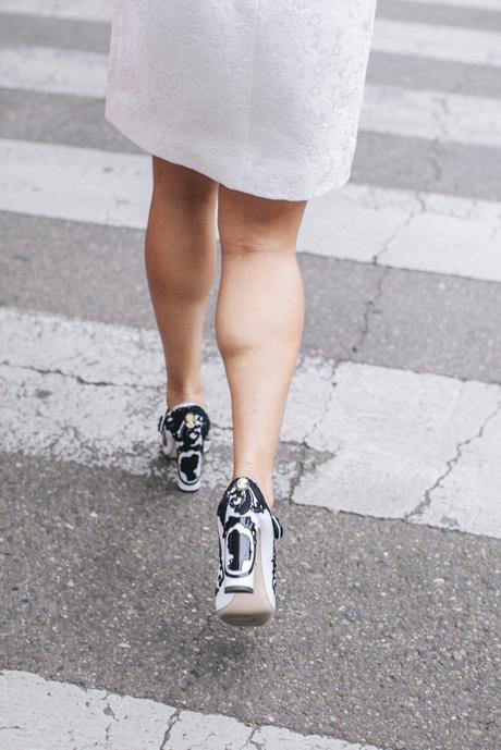 Smilingischic-street-style-milano-fashion-week-2015-shoes-8347