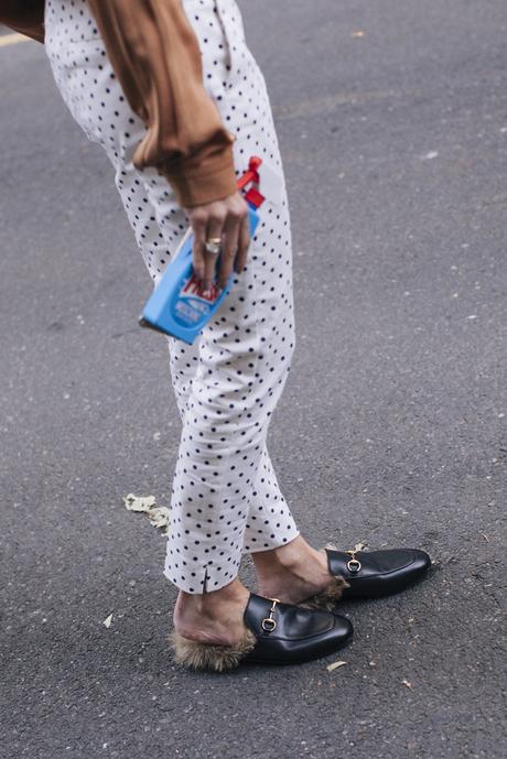 Smilingischic-street-style-milano-fashion-week-2015-shoes-7983