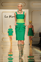 Milano Moda Donna: Miranda Kerr per La Koradior P/E 2016